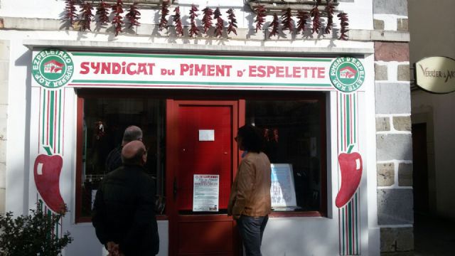El presidente, secretario y director técnico de la D.O.P. Pimentón de Murcia visitan la D.O.P. Pimentón de Espelette (Francia), Foto 4