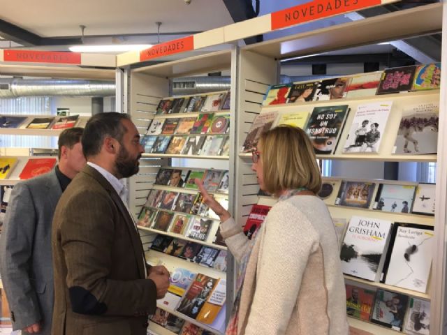 La Red Municipal de Bibliotecas de Murcia incorpora a sus fondos cerca de 12.000 nuevos títulos de literatura, divulgación, cine y música - 3, Foto 3