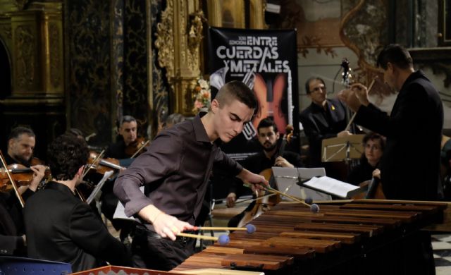Caravaca de la Cruz celebro Santa Cecilia con un concierto promocional de Entre Cuerdas y Metales - 1, Foto 1
