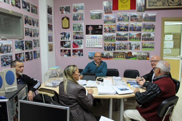 Ciudadanos recoge las necesidades de la Asociación de Vecinos de la barriada Virgen de la Caridad - 1, Foto 1