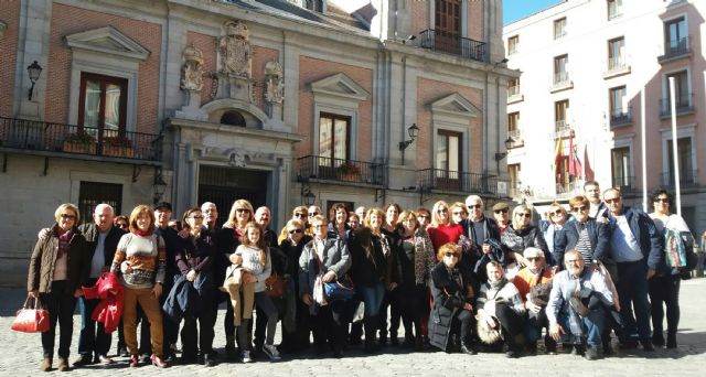 La asociación de mujeres 'Isabel González' disfruta de un fin de semana en Madrid - 2, Foto 2