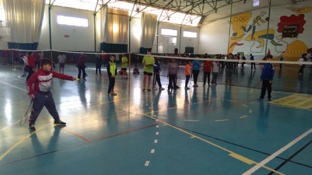The School Sports Badminton Local Phase has the participation of 64 schoolchildren from the different schools, Foto 3