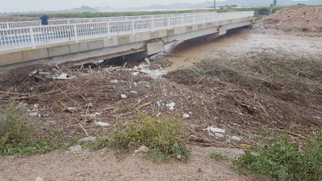 El delegado del Gobierno anuncia obras de emergencia en el canal de drenaje D7 en Los Alcázares en su conexión con la rambla del Albujón - 1, Foto 1