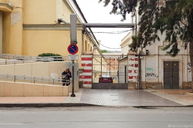 El Ayuntamiento licitará la reforma y explotación del aparcamiento del mercado Santa Florentina - 1, Foto 1