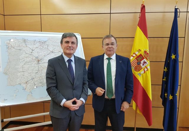 La Comunidad y Sepes cierran el acuerdo para la compra de los terrenos de la ZAL de Cartagena - 1, Foto 1