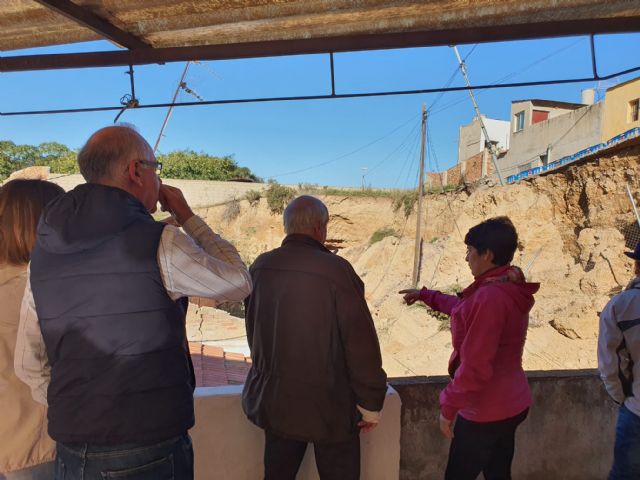 Un desprendimiento de rocas afecta a dos viviendas de Torreagüera - 2, Foto 2