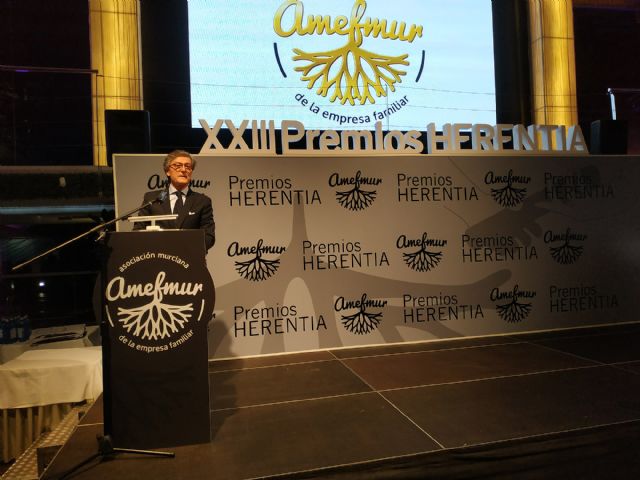 AMEFMUR entrega sus premios anuales en la noche de la empresa familiar reivindicando la implicación del colectivo con el desarrollo económico y social - 1, Foto 1