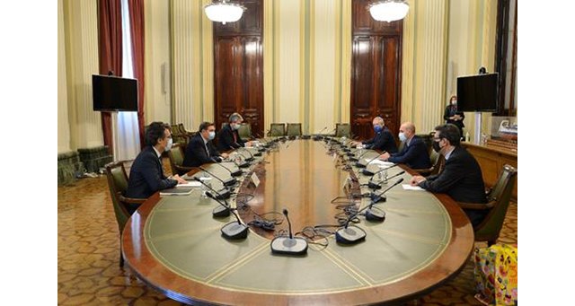 Luis Planas se reúne con representantes de Provacuno para analizar la situación del sector del vacuno - 1, Foto 1