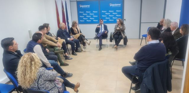 Toma de contacto del PP de Las Torres de Cotillas con el Consejero de Fomento e Infraestructuras - 4, Foto 4