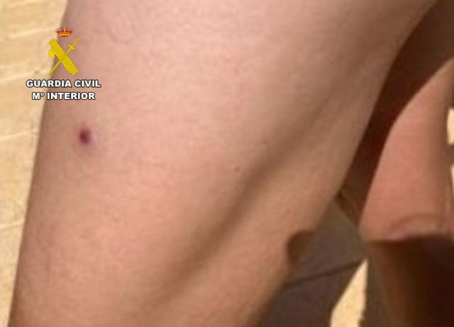 La Guardia Civil investiga a tres jóvenes por disparar a ciclistas en el Puerto del Garruchal - 3, Foto 3