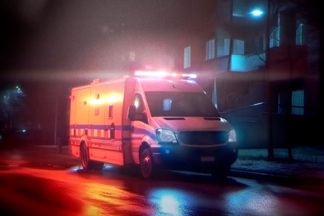 Correos invita a reflexionar sobre el uso responsable de los envíos urgentes con su nueva campaña Sirenas - 1, Foto 1