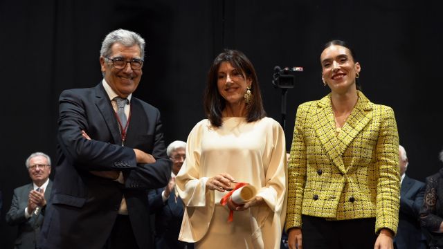 Perla Fuertes, ingresa como nuevo miembro de la Real Academia de Bellas Artes de Santa Mara de la Arrixaca por el valor y proyeccin de su obra, Foto 2