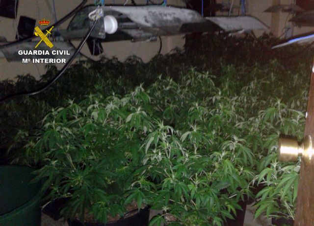 La Guardia Civil detiene al presunto autor de unas amenazas graves con empleo de arma de fuego y tráfico de drogas - 4, Foto 4