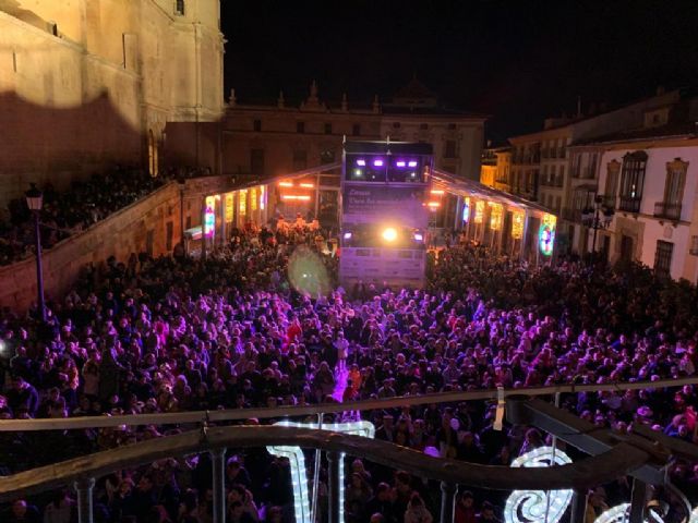 Miles de personas disfrutan durante el primer fin de semana del Vídeo Mapping Lorca vive la Navidad - 1, Foto 1