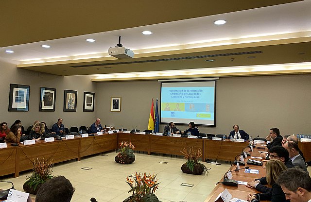 Una delegación de Amusal asistió al acto de presentación de LABORPAR - 1, Foto 1