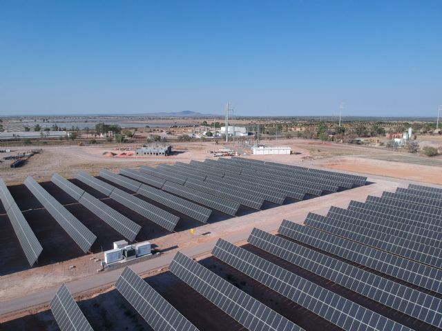 TÜV Rheinland verifica que el TeamTrack® de Soltec es capaz de incrementar la ganancia de la planta solar en un 6,2% - 1, Foto 1