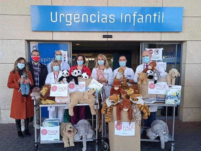 FADE lleva la Navidad a los menores hospitalizados en la Arrixaca y Santa Lucía gracias a IKEA - 1, Foto 1