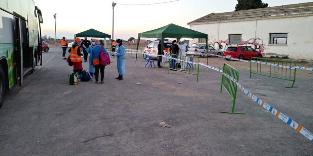 500 personas se acercaron al punto COVID ubicado en el RADAR de Torre Pacheco - 2, Foto 2
