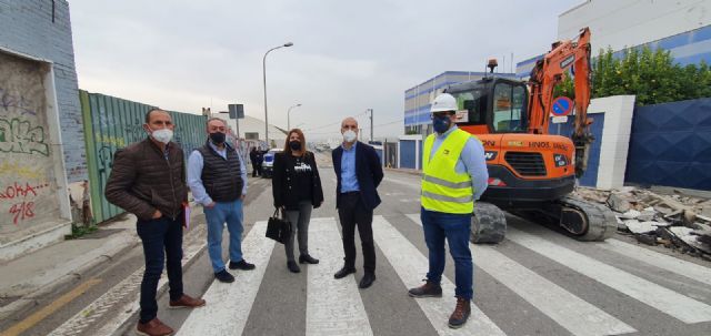 El Ayuntamiento de Molina de Segura lleva a cabo diversas actuaciones de mejora de accesibilidad peatonal, seguridad vial, redes de saneamiento y reparación de daños ocasionados por la DANA de 2019 - 1, Foto 1