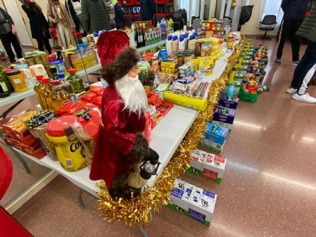 Nonduermas celebra una recogida de alimentos solidaria para ayudar a las familias desfavorecidas - 2, Foto 2