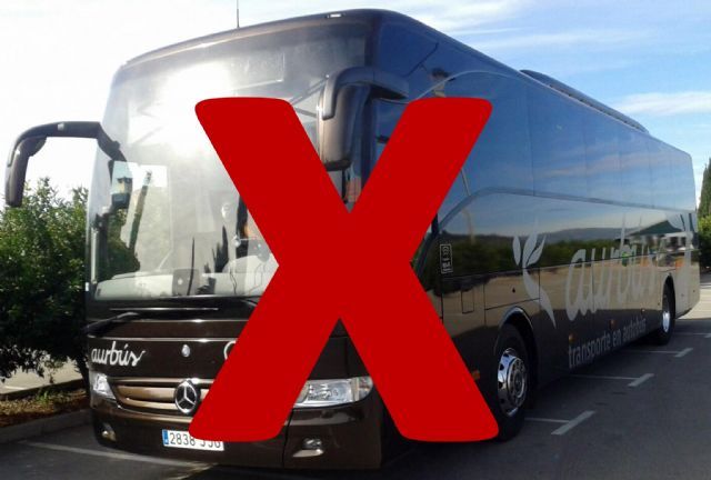 En el arranque de este mes de diciembre el Ayuntamiento quita sin avisar el autobús gratuito para los estudiantes universitarios de la localidad - 1, Foto 1