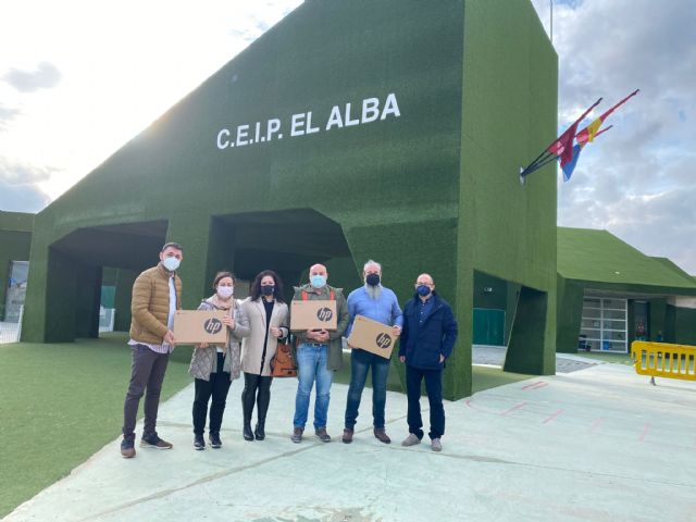 Material informático para los centros educativos de Torre Pacheco - 4, Foto 4