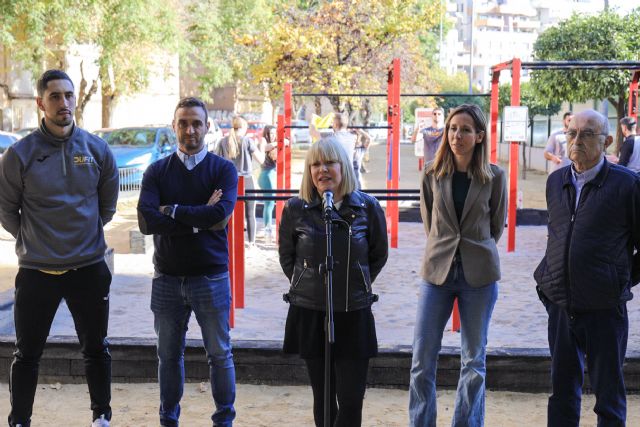 El municipio de Murcia cuenta desde hoy con cinco nuevas zonas de calistenia que permitirán practicar deporte al aire libre - 1, Foto 1