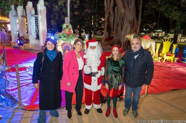 La Plaza de España vuelve a ser escenario de la Navidad cartagenera - 1, Foto 1