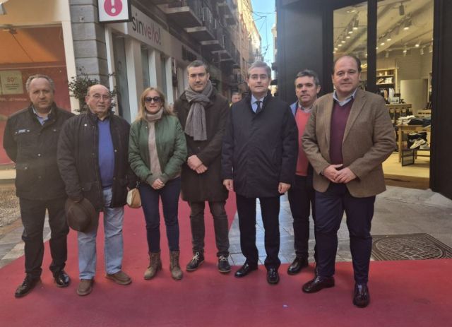 El Ayuntamiento de Murcia destina cerca de 300.000 euros a la promoción del comercio de proximidad en Navidad - 1, Foto 1