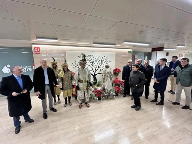 El Cartero Real cumple su cita solidaria con los niños hospitalizados en Sevilla .El Cartero Real cumple su cita solidaria con los niños hospitalizados en Sevilla - 2, Foto 2