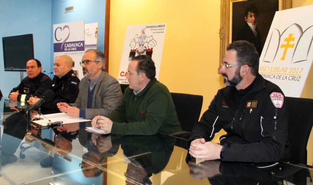 Diez máquinas quitanieves depositaron cerca de 110 toneladas de sal y 120.000 litros de salmuera en el municipio de Caravaca - 1, Foto 1