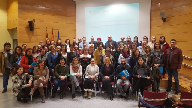 Familia aumenta la subvención a Servicios Sociales en 27.000 euros - 1, Foto 1