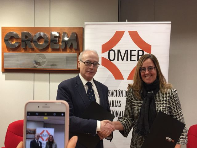 El Hospital de Molina se adhiere al Manifiesto por la Igualdad de Oportunidades entre hombres y mujeres - 2, Foto 2