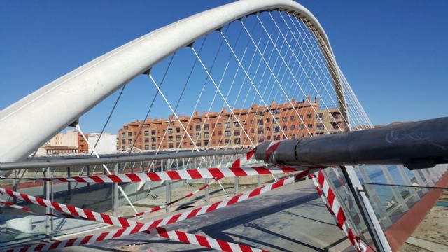 IU-Verdes propone medidas para luchar contra el vandalismo que sufre la ciudad - 1, Foto 1