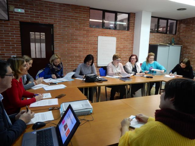 Derechos Sociales promueve la creación de grupos de trabajo sobre acción social y agua y otro de personas sin hogar y con problemas de salud mental - 2, Foto 2