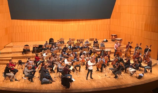 El violinista francés David Grimal muestra su doble faceta de solista y director junto a la Orquesta Sinfónica de la Región - 1, Foto 1