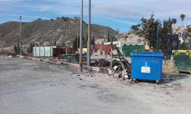 Ecologistas en Acción denuncia el mal estado del Ecoparque de Abarán - 4, Foto 4