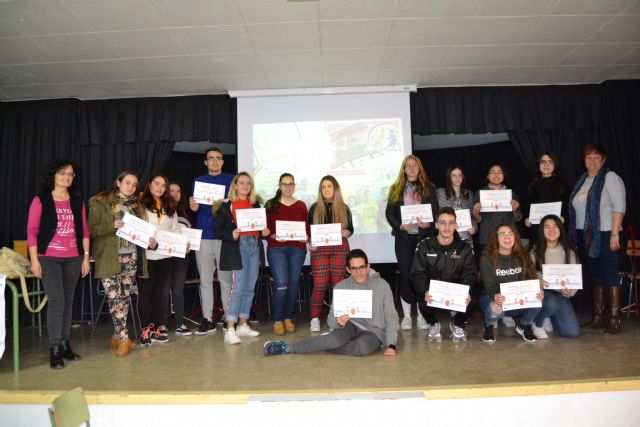 El I.E.S. Rey Carlos III obtiene los Sellos de Calidad Nacional y Europeo del proyecto eTwinning - 4, Foto 4