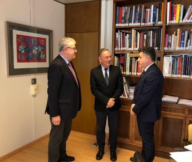 Cultura insta al Ministerio a que cumpla con su compromiso de actuar en el Castillo de Monteagudo - 1, Foto 1