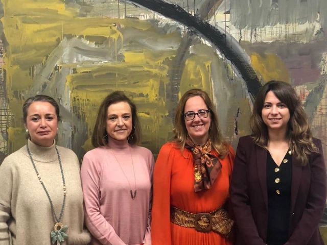 La Comunidad activa un decálogo de medidas para la igualdad laboral - 1, Foto 1