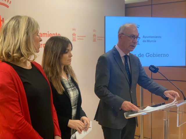 La gratuidad del transporte público y de los aparcamientos disuasorios se amplía a mañana sábado - 1, Foto 1