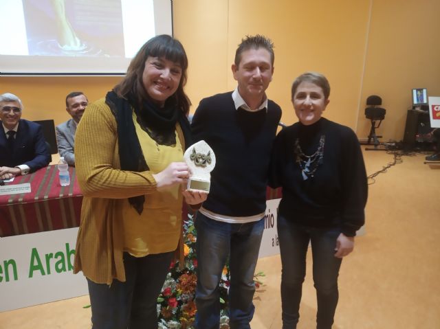 El IES. Ben Arabí de Cartagena entrega el XXII Premio Jacinto Alcaraz Mellado a la Asociación D´GENES - 1, Foto 1