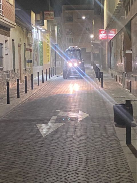 Los tractores vuelven a desinfectar las calles de San Pedro del Pinatar - 1, Foto 1