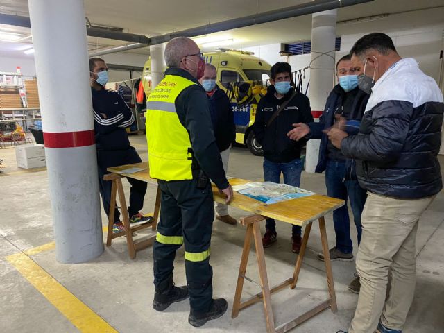 Los tractores vuelven a desinfectar las calles de San Pedro del Pinatar - 4, Foto 4