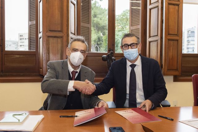 La Universidad de Murcia y Kaas Gestión firman un acuerdo de colaboración - 1, Foto 1