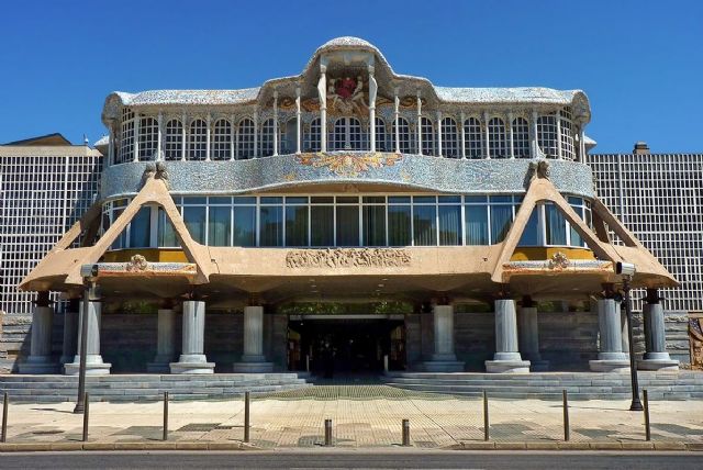 Urbanismo concede la licencia para reformar la cubierta de la Asamblea Regional - 1, Foto 1