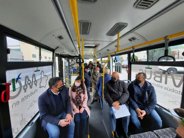 Movibus cuenta con una nueva línea de autobuses para dar servicio a los 14.000 trabajadores del Polígono Industrial Oeste - 1, Foto 1