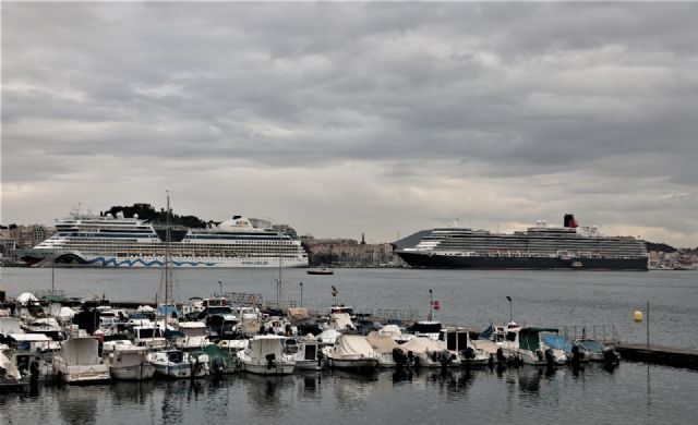 El Puerto de Cartagena recibe la primera doble escala de cruceros del año con 1.670 pasajeros - 2, Foto 2