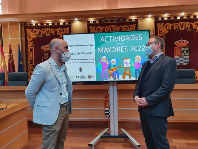 El Programa de Dinamización de Centros de Mayores de Molina de Segura ofrece en 2022 un total de 913 sesiones de actuación entre cursos, talleres, visitas y charlas - 2, Foto 2