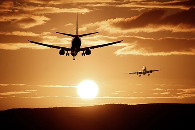 Transportes financia los vuelos directos entre La Gomera y Gran Canaria hasta el 30 de junio de 2023 - 1, Foto 1